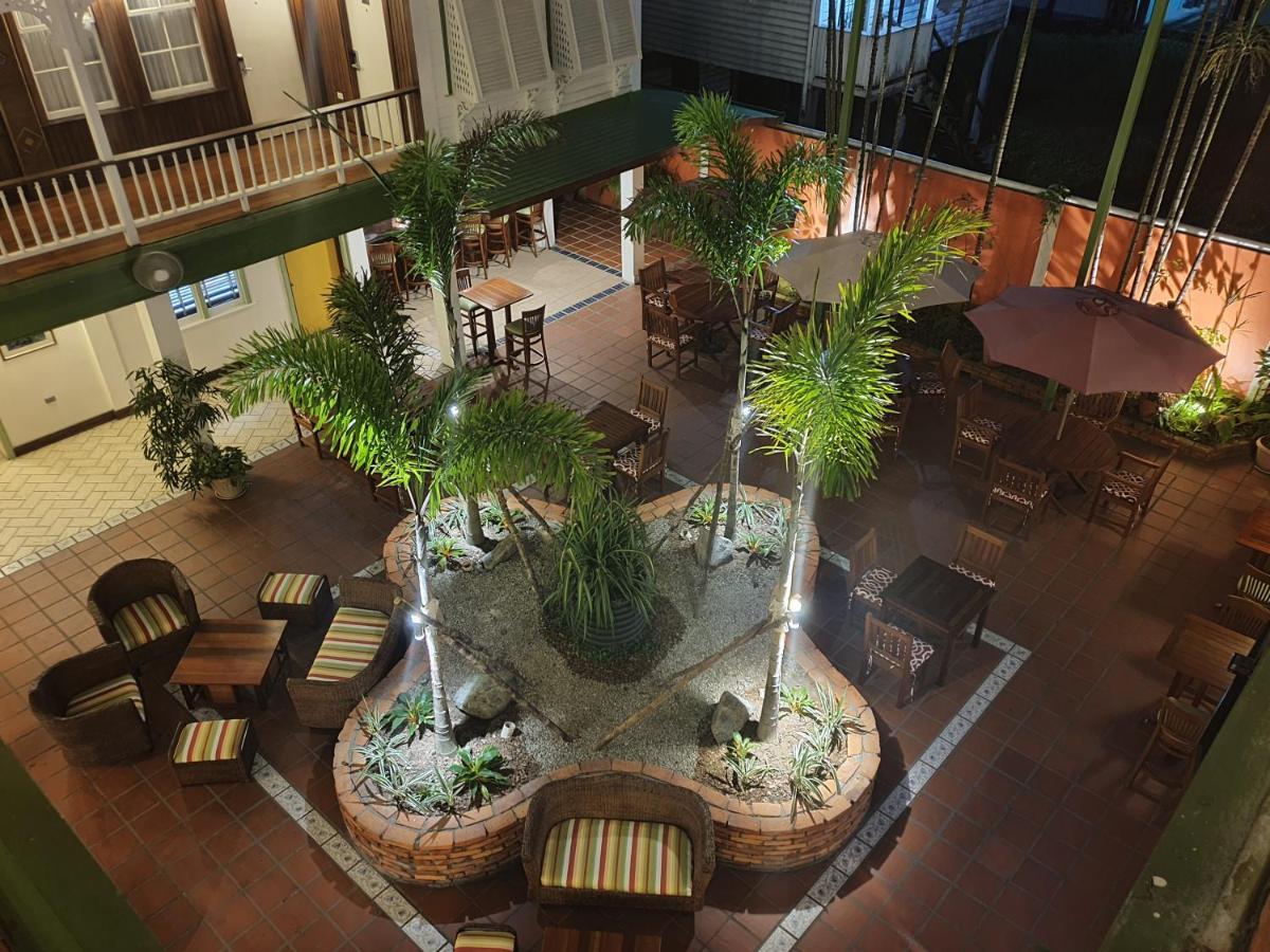 Cara Lodge Hotel Джорджтаун Екстериор снимка