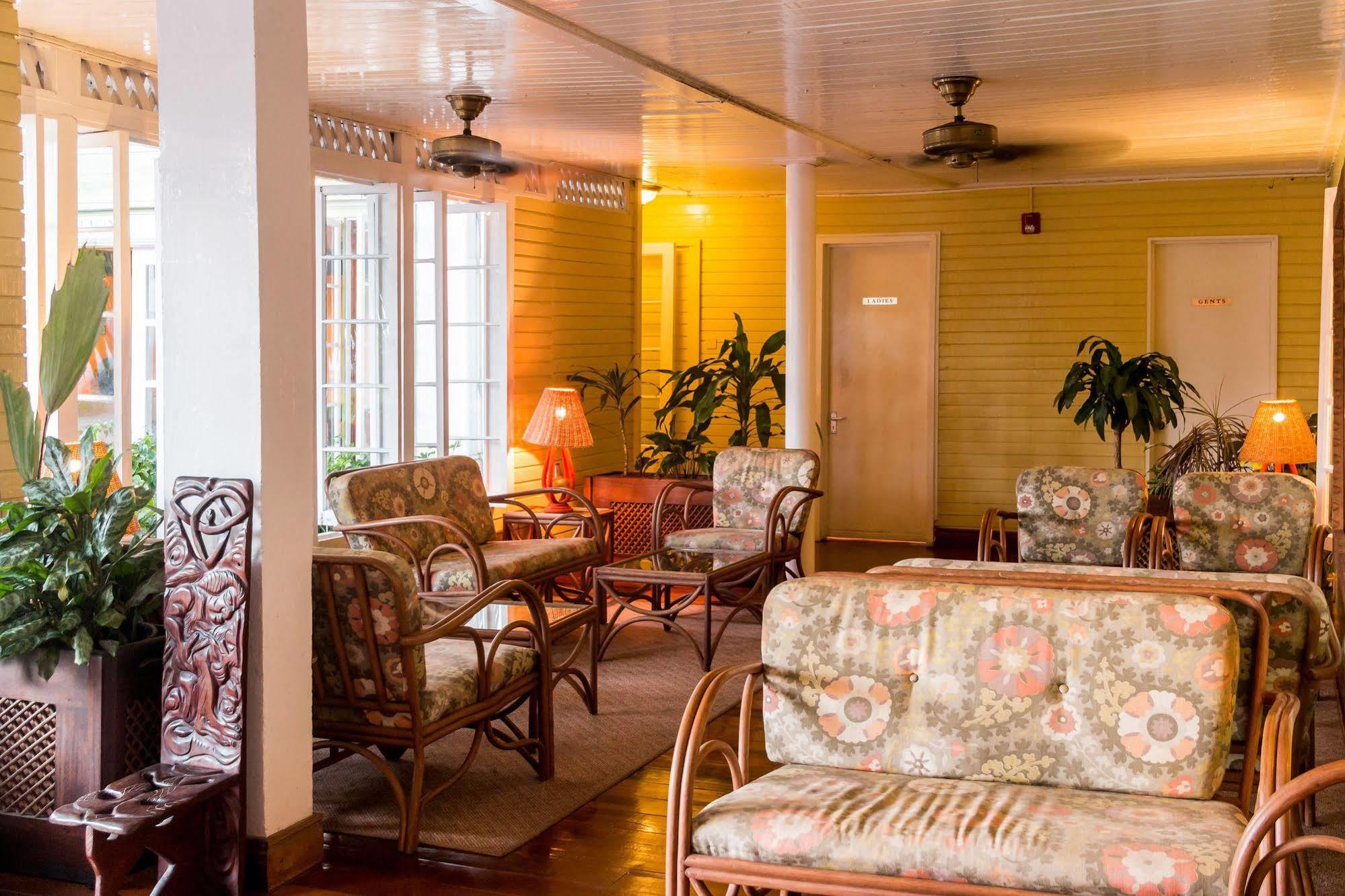 Cara Lodge Hotel Джорджтаун Екстериор снимка
